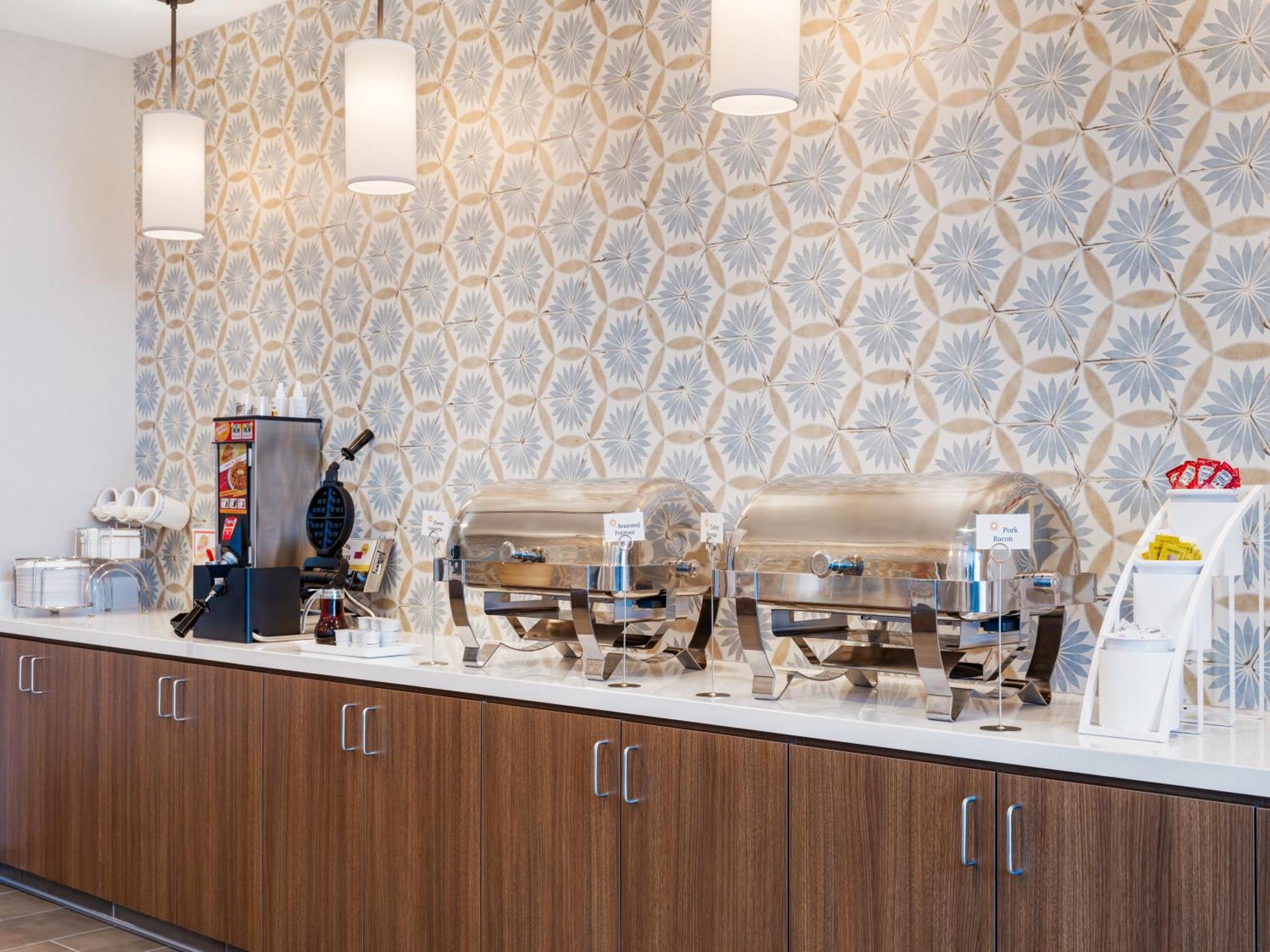 La Quinta Inn And Suites By Wyndham لينكون المظهر الخارجي الصورة