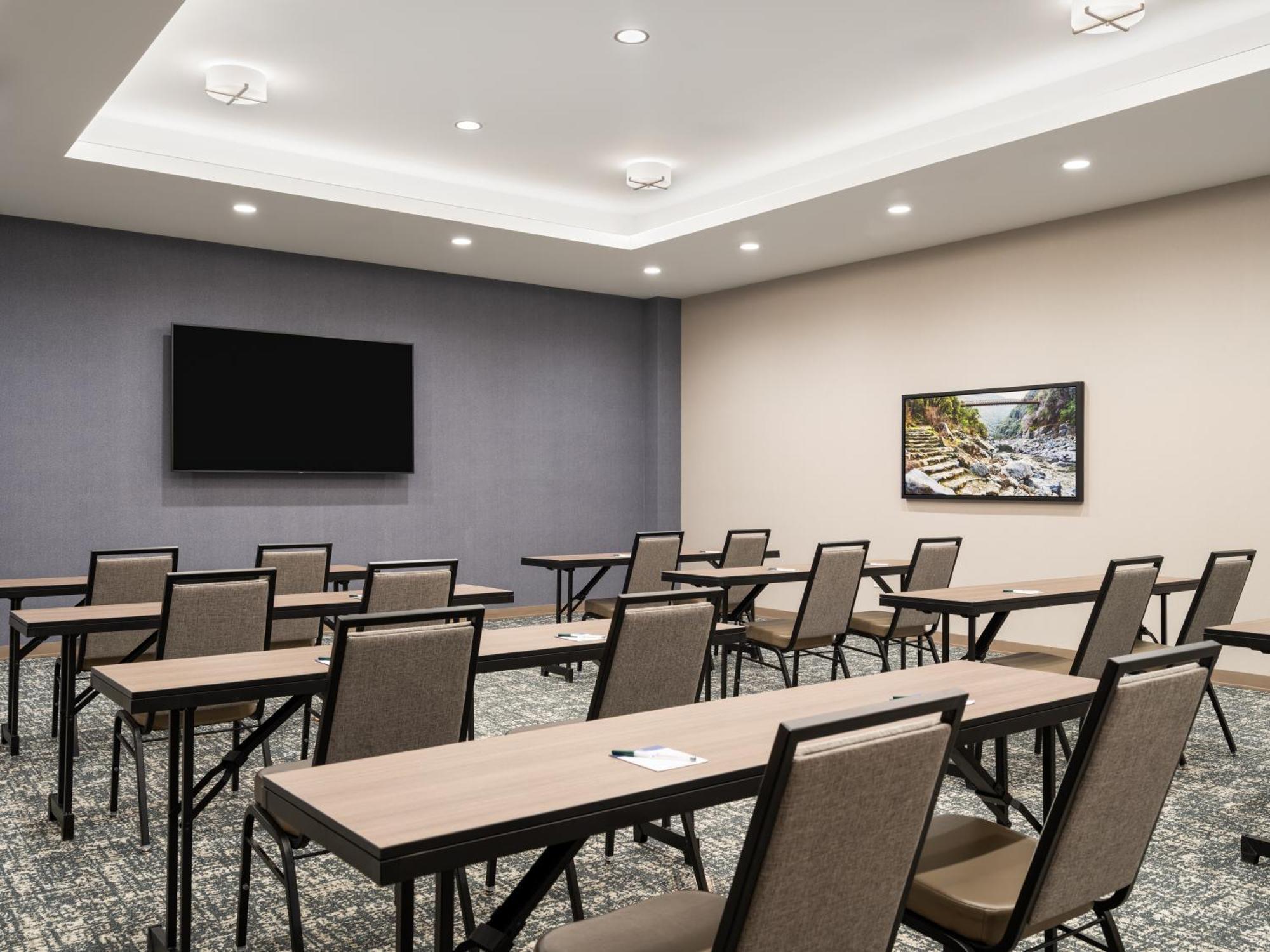 La Quinta Inn And Suites By Wyndham لينكون المظهر الخارجي الصورة